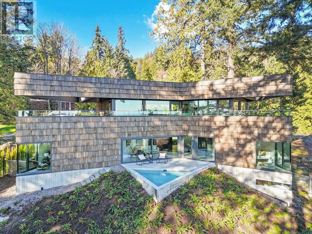4166 Rose Crescent, West Vancouver, British Columbia  V7V 2N8 - Photo 2 - R2984858