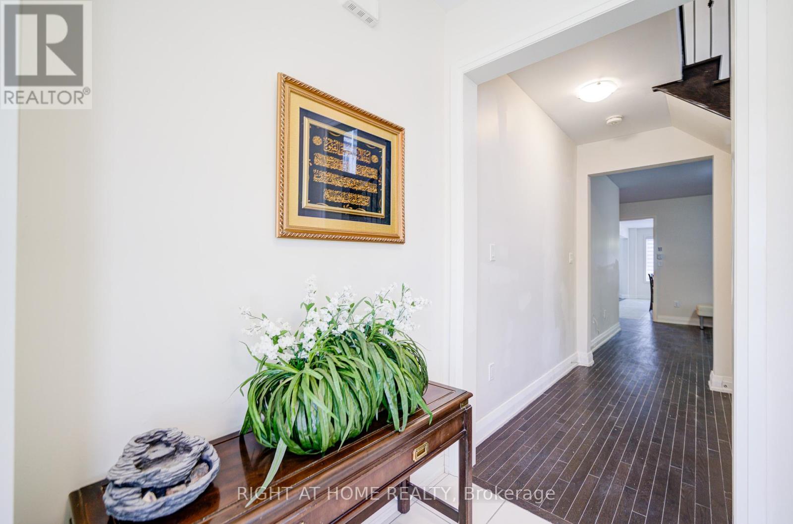 Property at 4 HASSARD SHORT LANE image 4