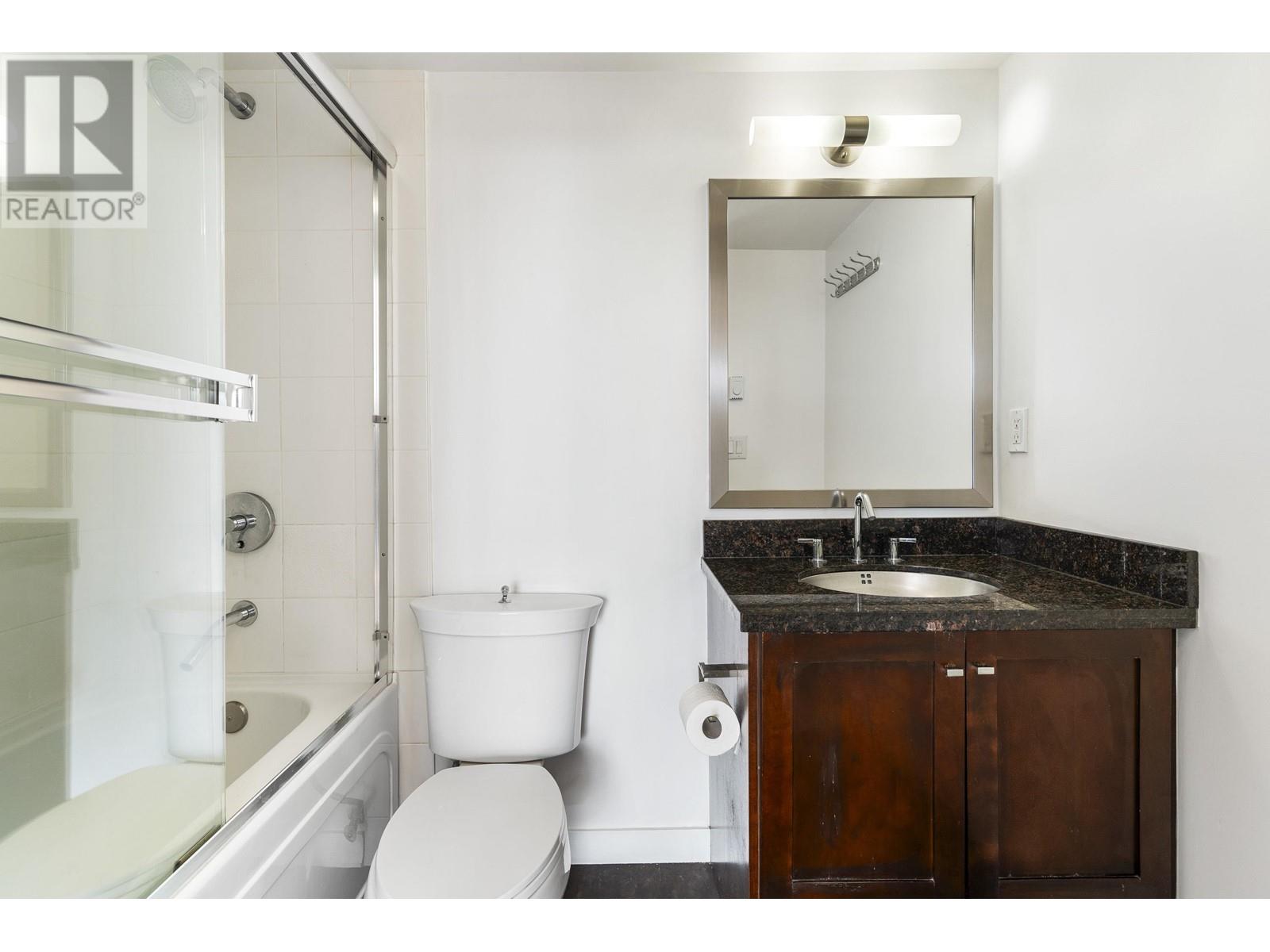 1903 1 Renaissance Square, New Westminster, British Columbia  V3M 0B6 - Photo 17 - R2984931