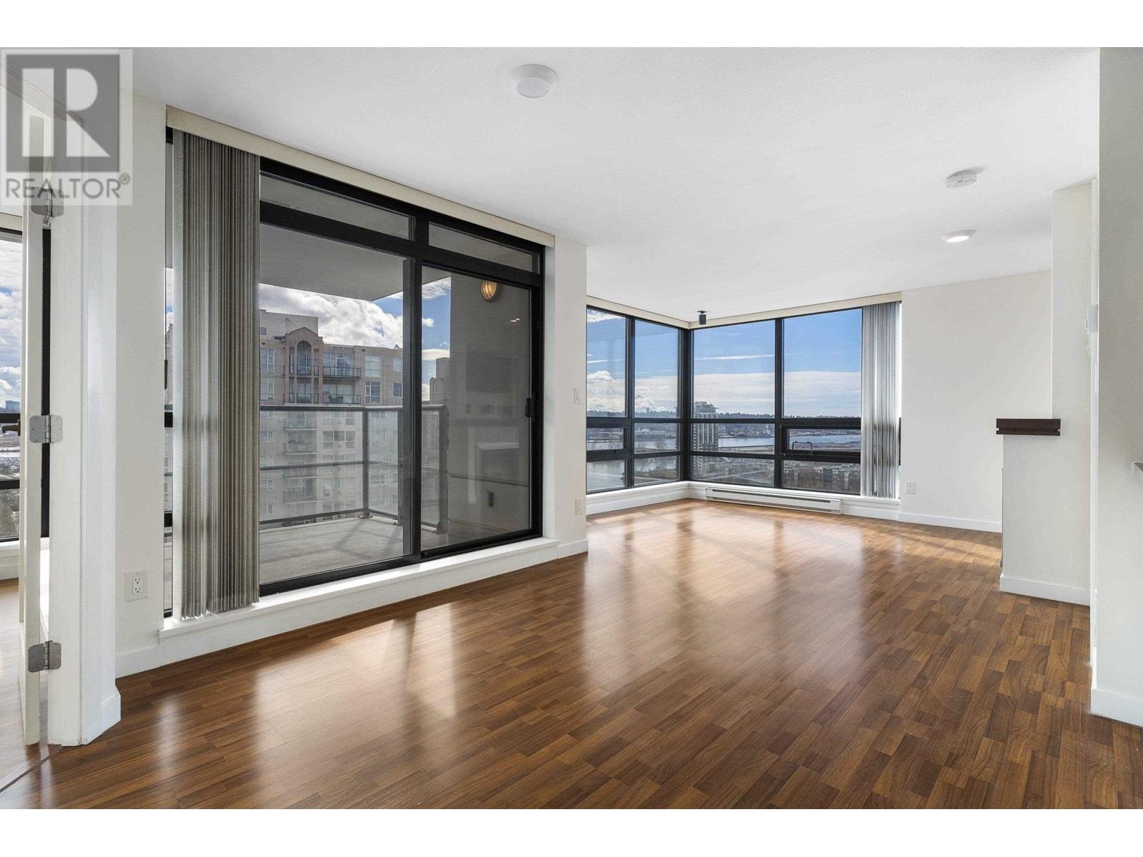 1903 1 Renaissance Square, New Westminster, British Columbia  V3M 0B6 - Photo 6 - R2984931