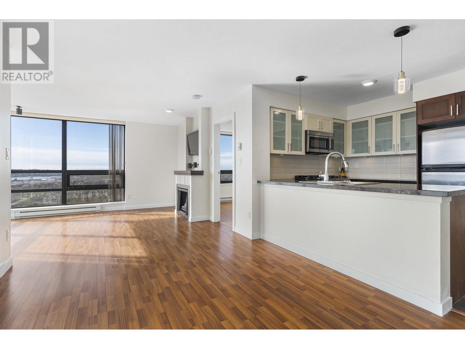1903 1 Renaissance Square, New Westminster, British Columbia  V3M 0B6 - Photo 7 - R2984931