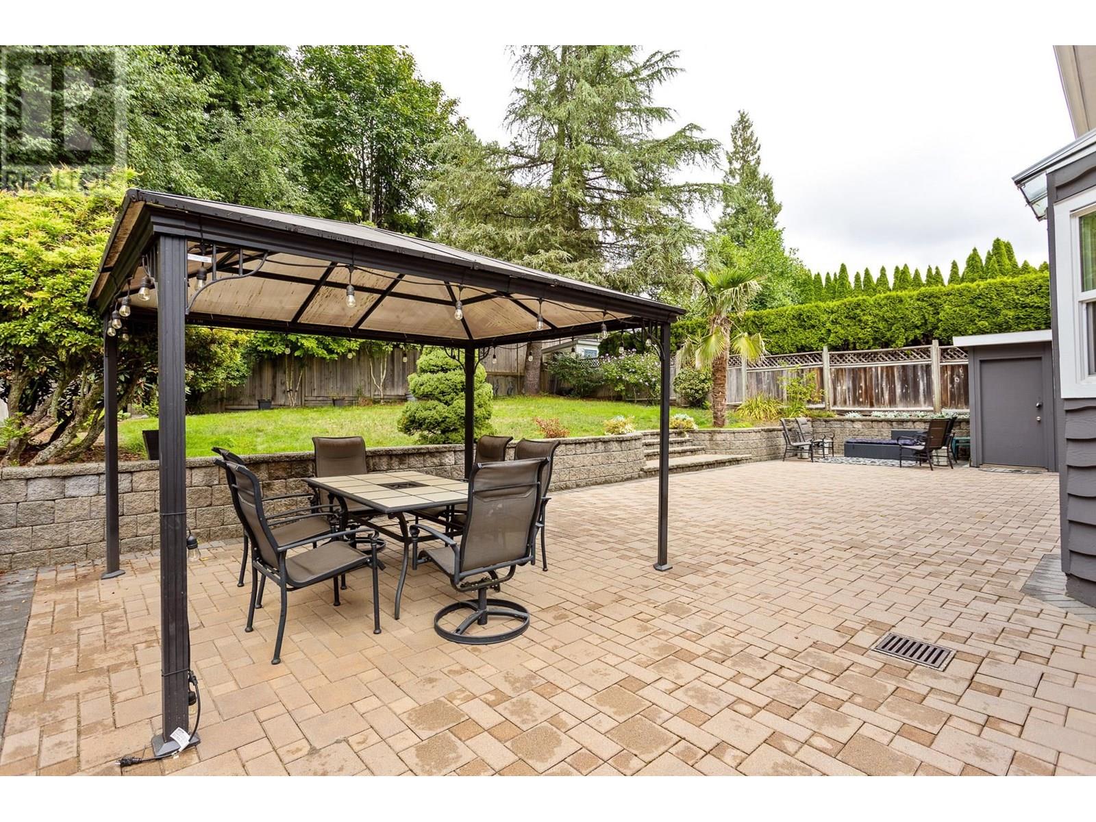 2443 Leclair Drive, Coquitlam, British Columbia  V3K 6G7 - Photo 34 - R2968845