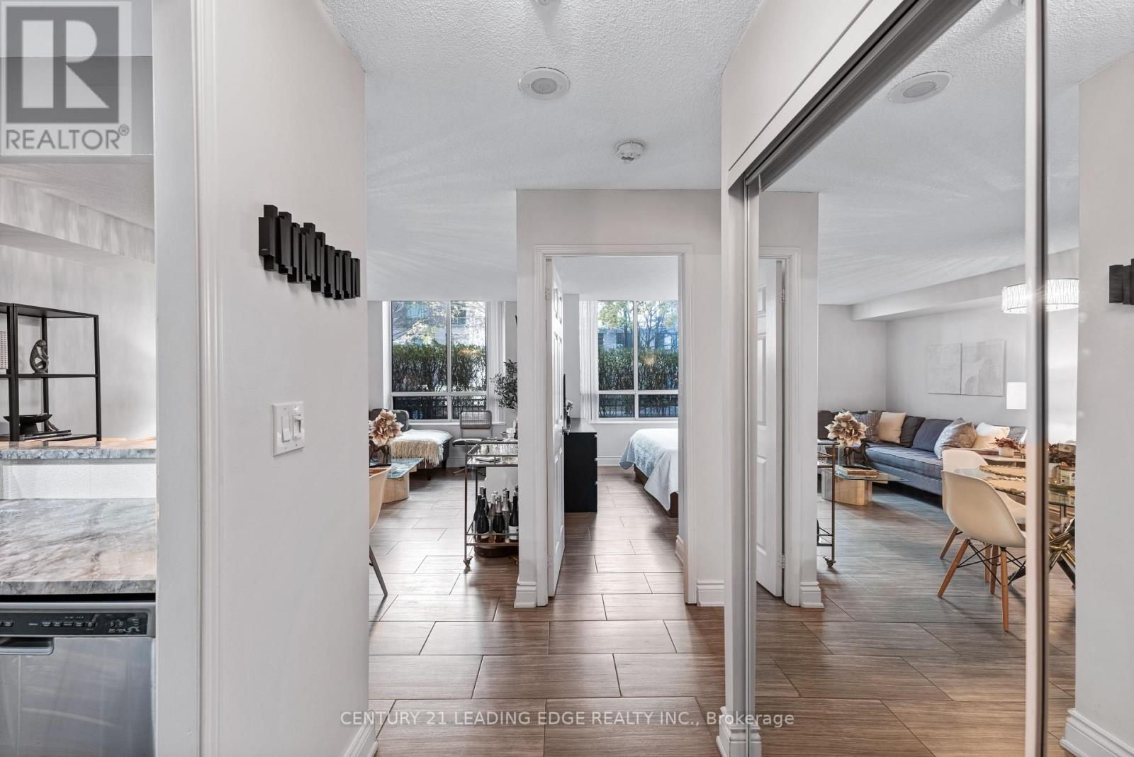 105 - 39 Pemberton Avenue, Toronto (Newtonbrook East), Ontario  M2M 4L6 - Photo 3 - C12055523