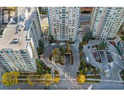 105 - 39 PEMBERTON AVENUE, Toronto, Ontario