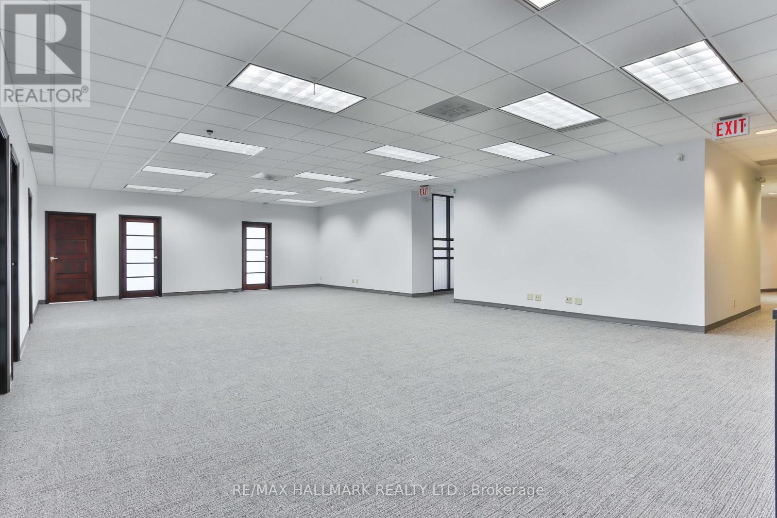 11 - 1111 Stellar Drive, Newmarket (Newmarket Industrial Park), Ontario  L3Y 7B8 - Photo 3 - N12055524