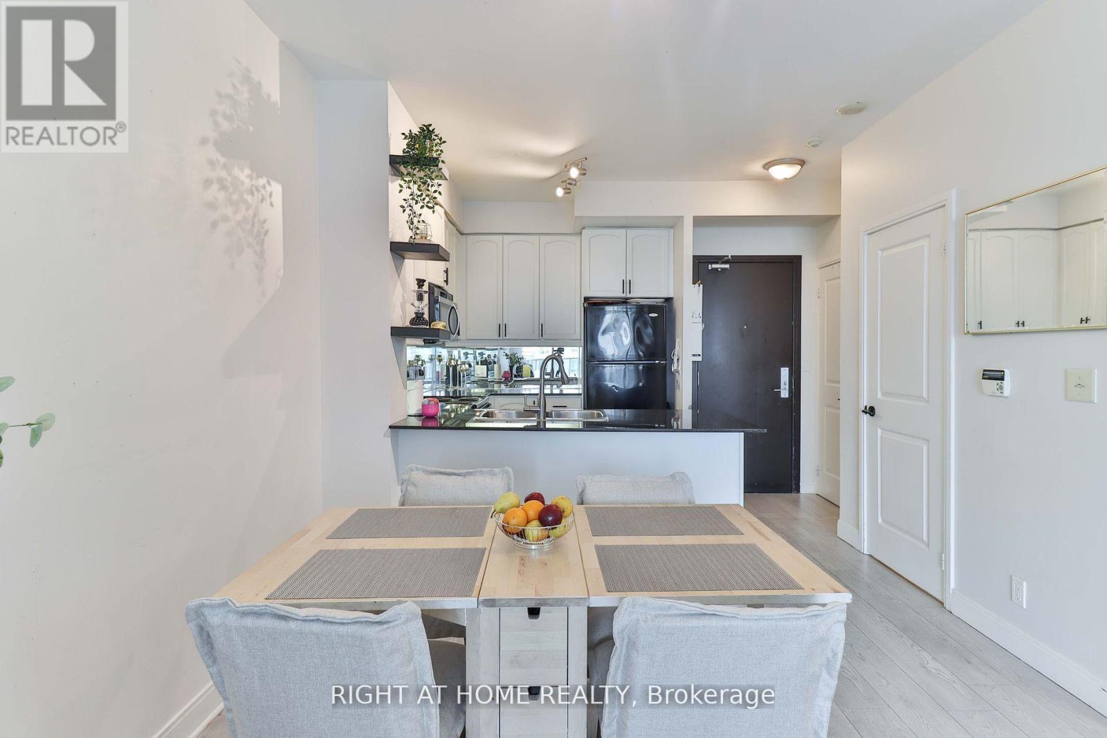 1910 - 70 Absolute Avenue, Mississauga (City Centre), Ontario  L4Z 0A4 - Photo 16 - W12055528