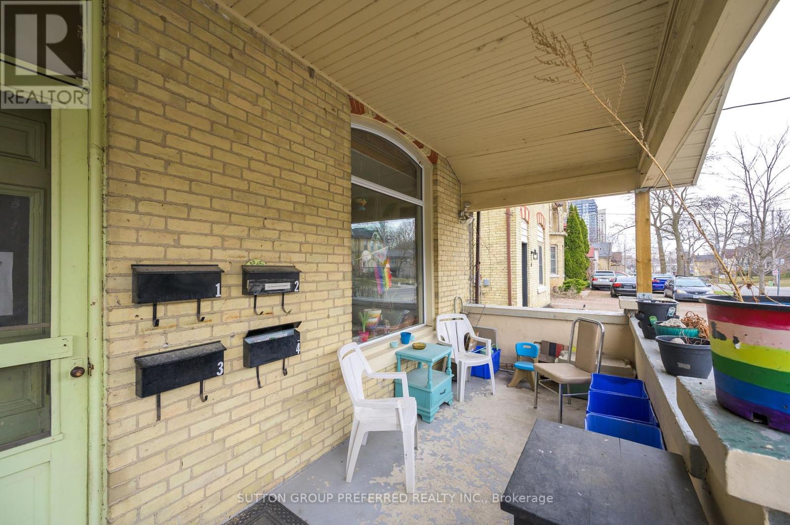 51 Stanley Street, London South, Ontario  N6C 1B2 - Photo 4 - X12055552