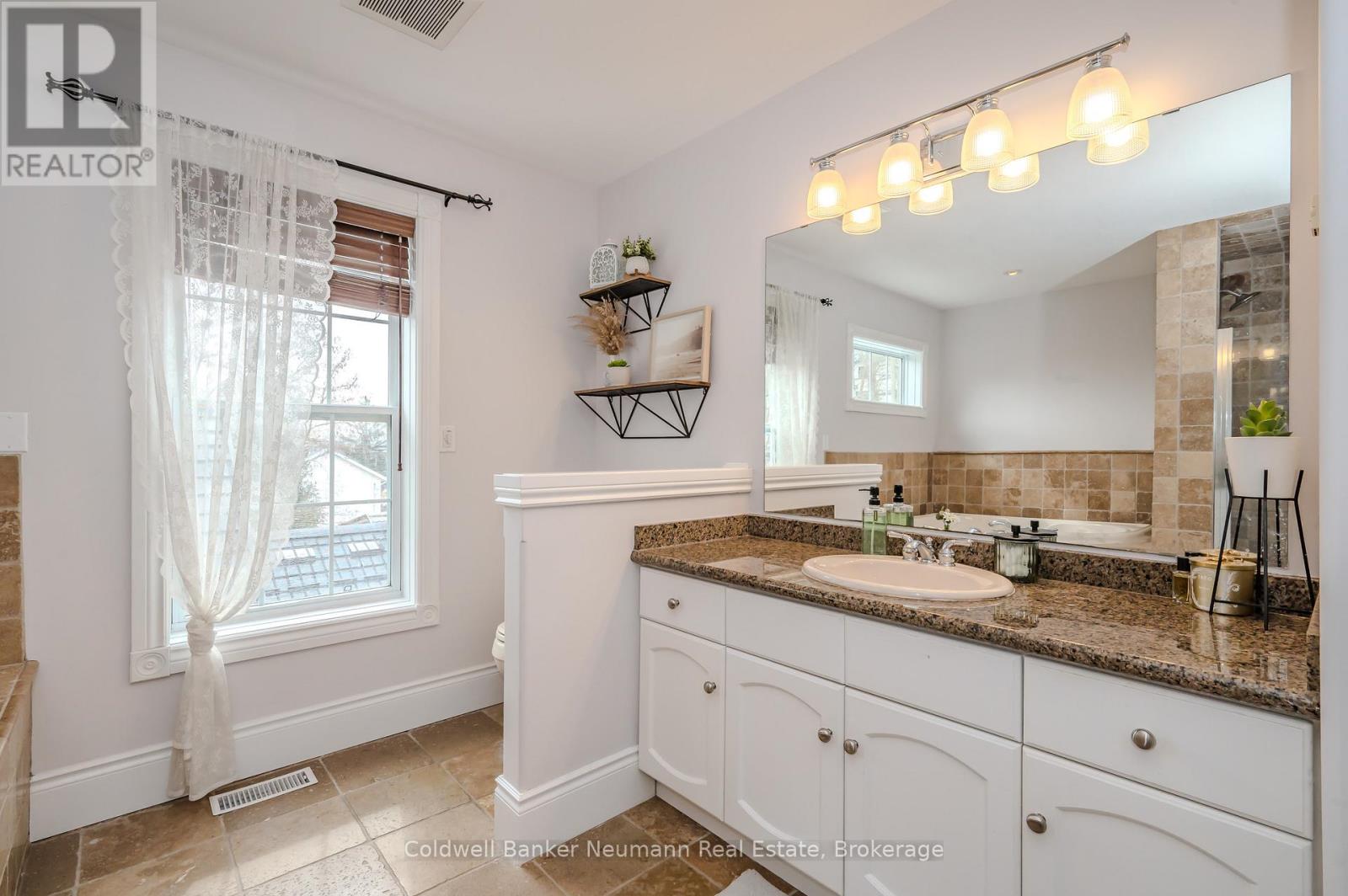 71 King Street, Guelph, Ontario  N1E 4P5 - Photo 32 - X12055567
