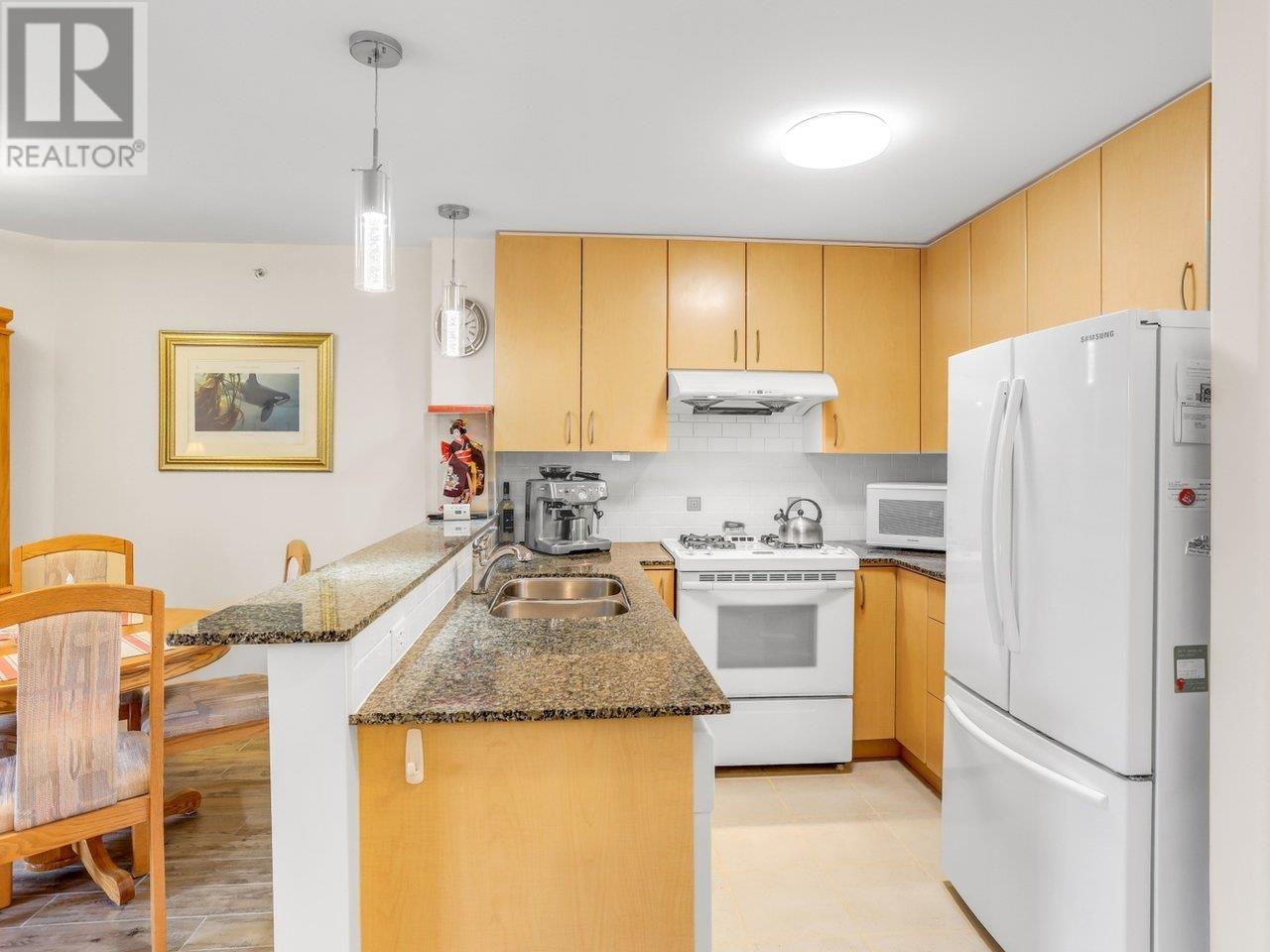 407 8460 Granville Avenue, Richmond, British Columbia  V6Y 4E7 - Photo 7 - R2981578