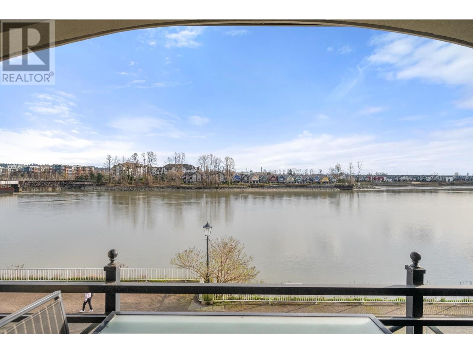 306 2 Renaissance Square, New Westminster, British Columbia  V3M 6K3 - Photo 15 - R2984689