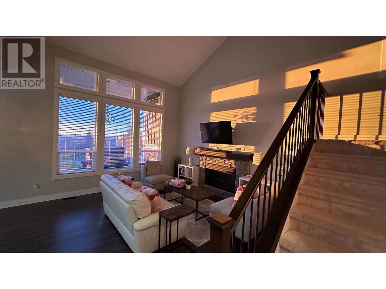 22805 Nelson Court, Maple Ridge, British Columbia  V4R 0G1 - Photo 15 - R2982912