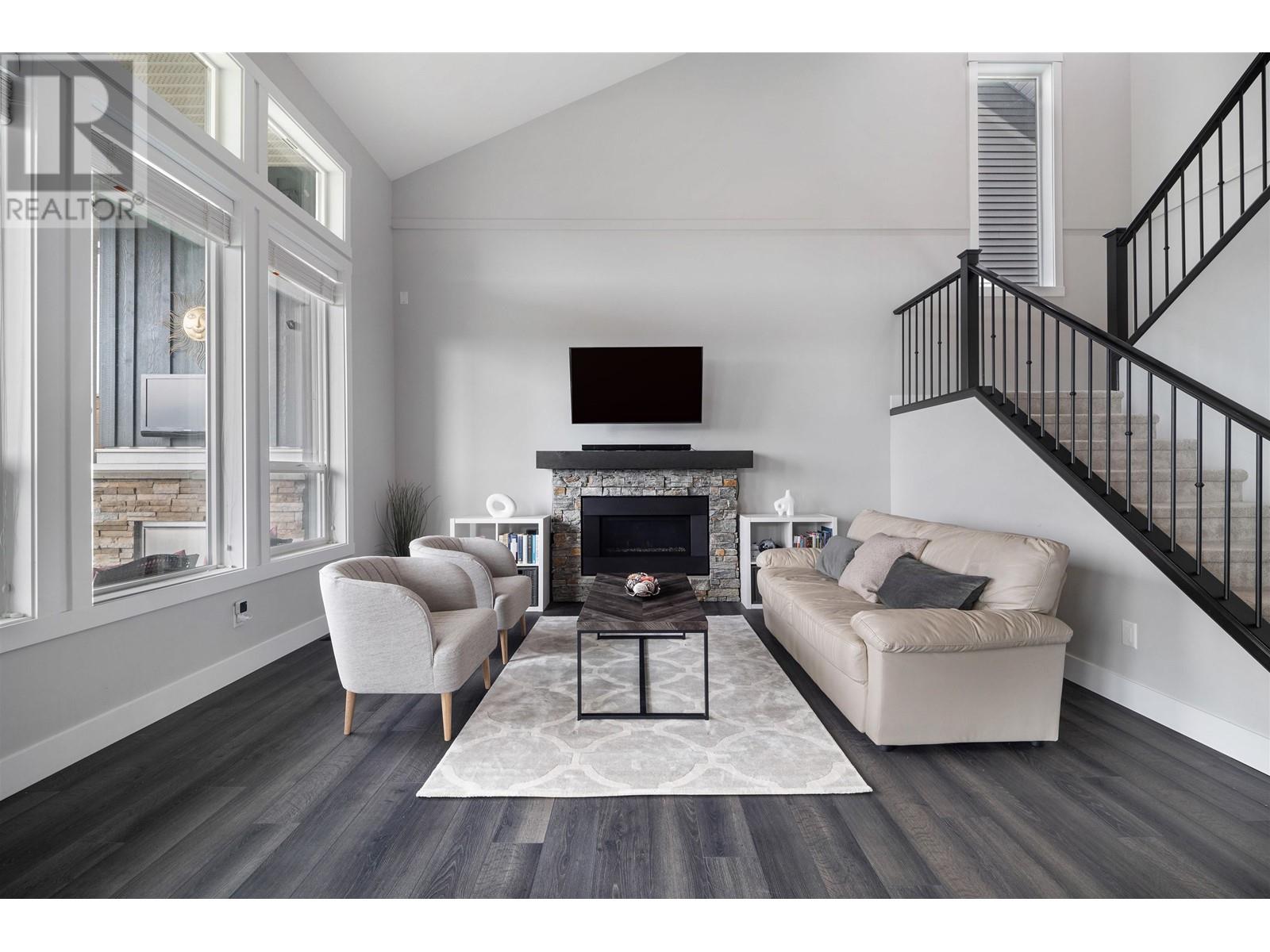 22805 Nelson Court, Maple Ridge, British Columbia  V4R 0G1 - Photo 8 - R2982912