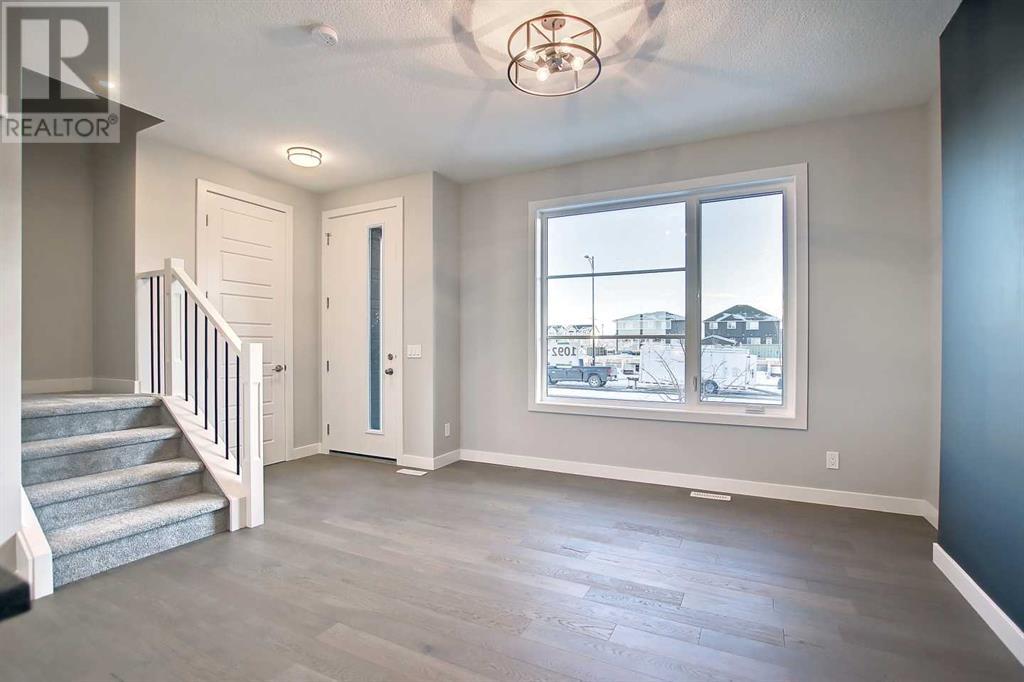 Property at 349 Waterford Boulevard image 3