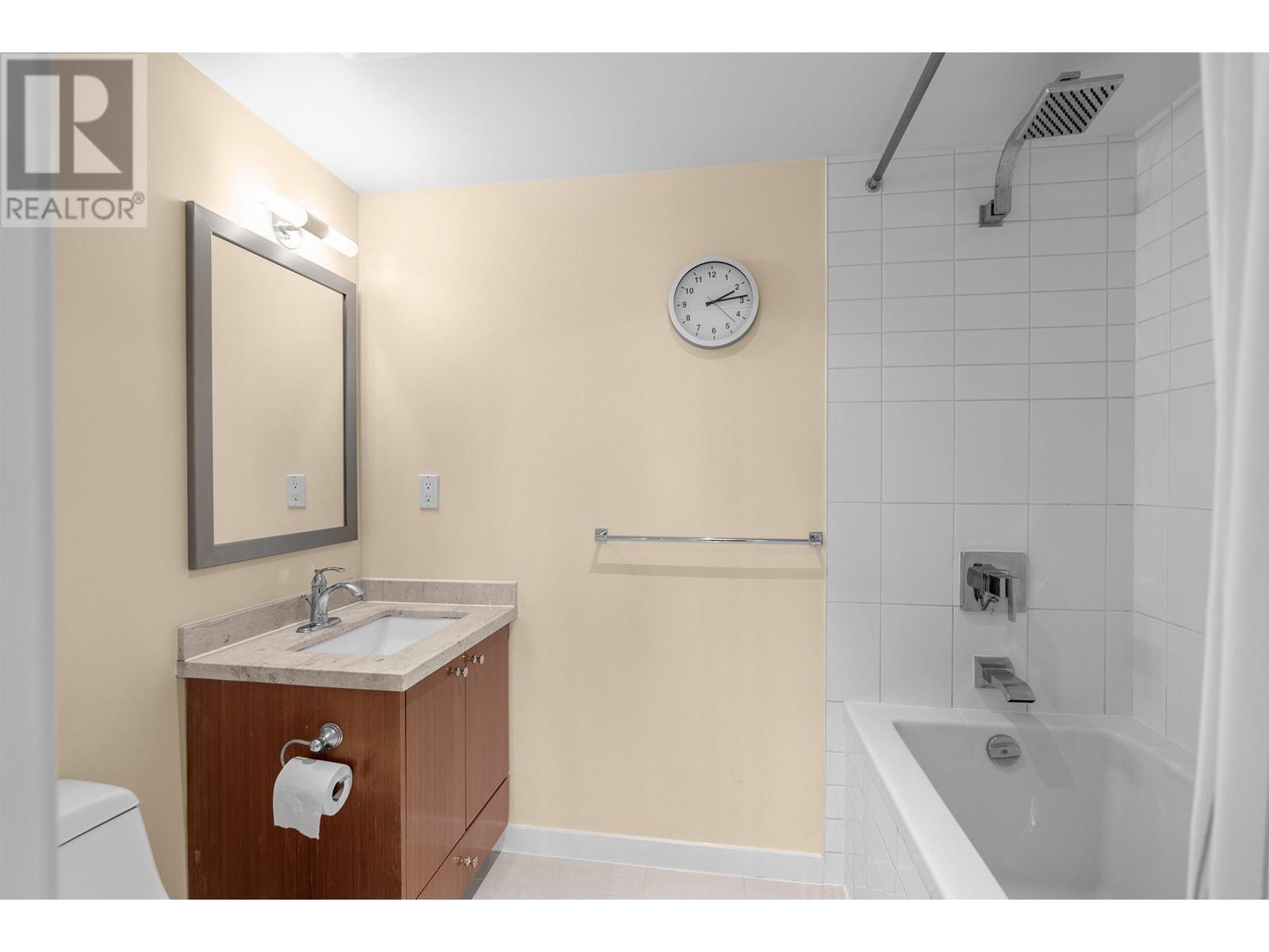 607 2982 Burlington Drive, Coquitlam, British Columbia  V3B 0B3 - Photo 17 - R2984838