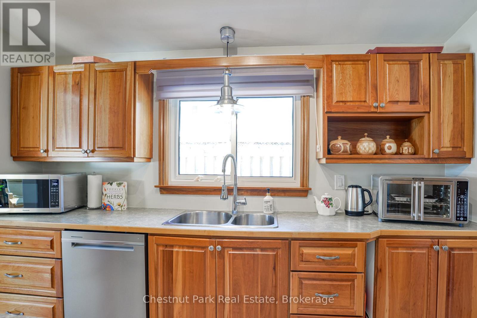 26 Forest View Drive, Huntsville, Ontario  P1H 1E9 - Photo 13 - X12055572