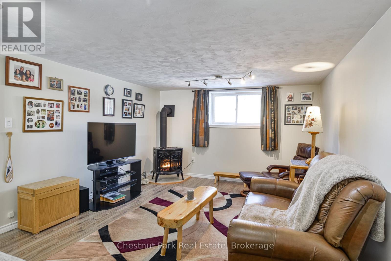 26 Forest View Drive, Huntsville, Ontario  P1H 1E9 - Photo 24 - X12055572