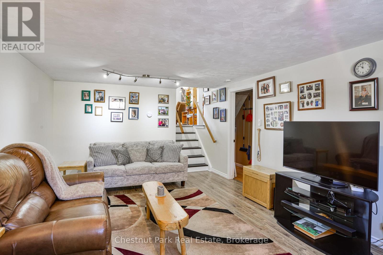 26 Forest View Drive, Huntsville, Ontario  P1H 1E9 - Photo 25 - X12055572