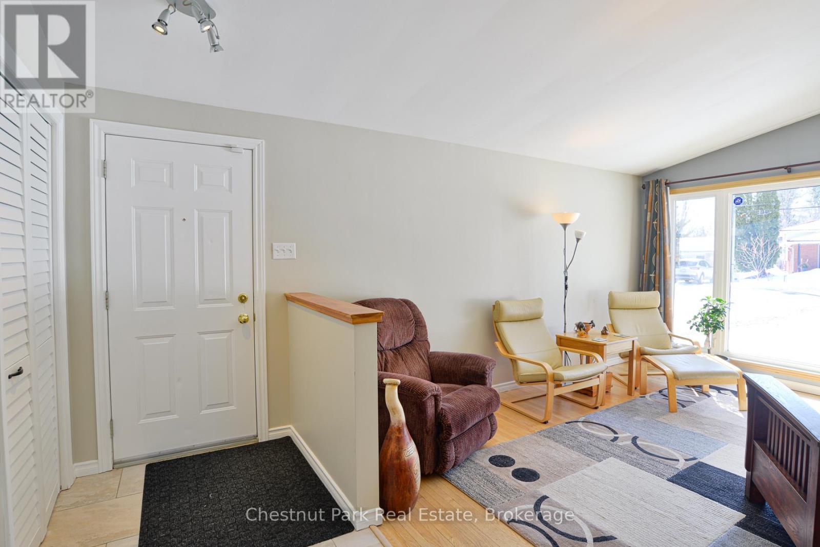 26 Forest View Drive, Huntsville, Ontario  P1H 1E9 - Photo 28 - X12055572