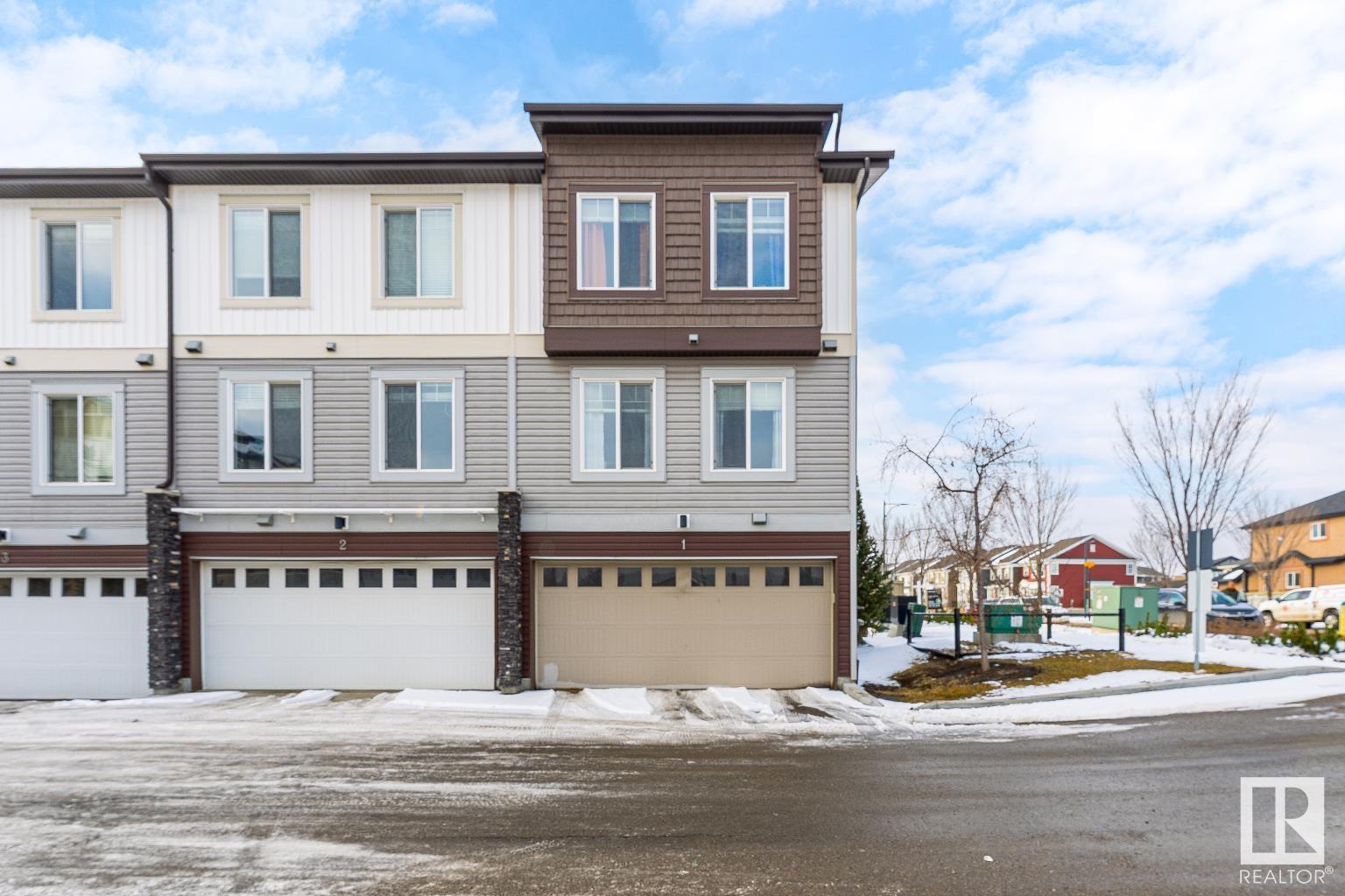 #1 2215 24 St Nw Nw, Edmonton, Alberta  T6T 1A6 - Photo 4 - E4427432