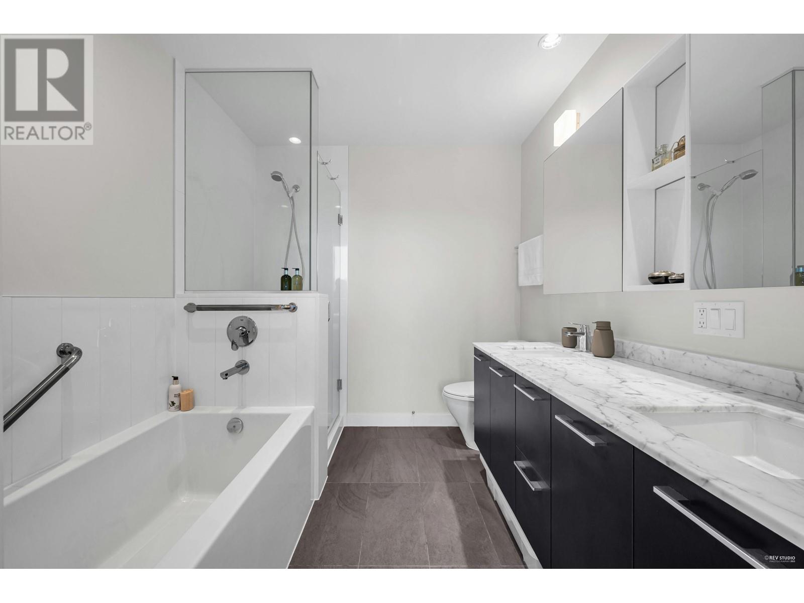 2501 8031 Nunavut Lane, Vancouver, British Columbia  V5X 0C9 - Photo 12 - R2984623