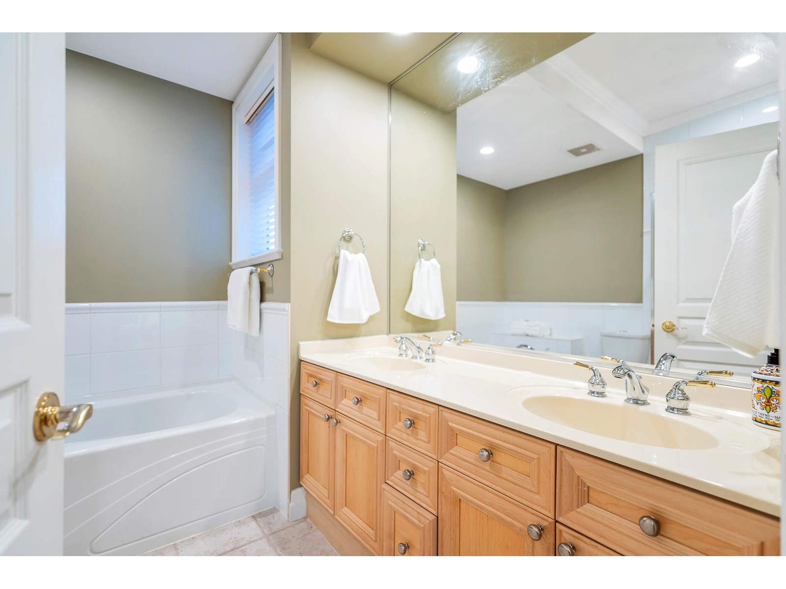 3622 154 Street, Surrey, British Columbia  V3Z 0H3 - Photo 19 - R2983385