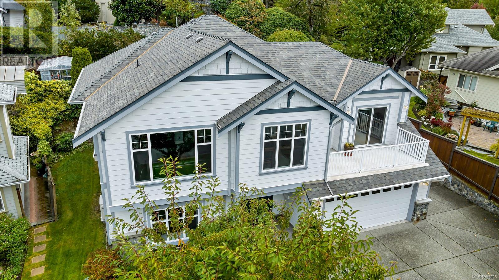 Property at 845 Rogers Way image 2