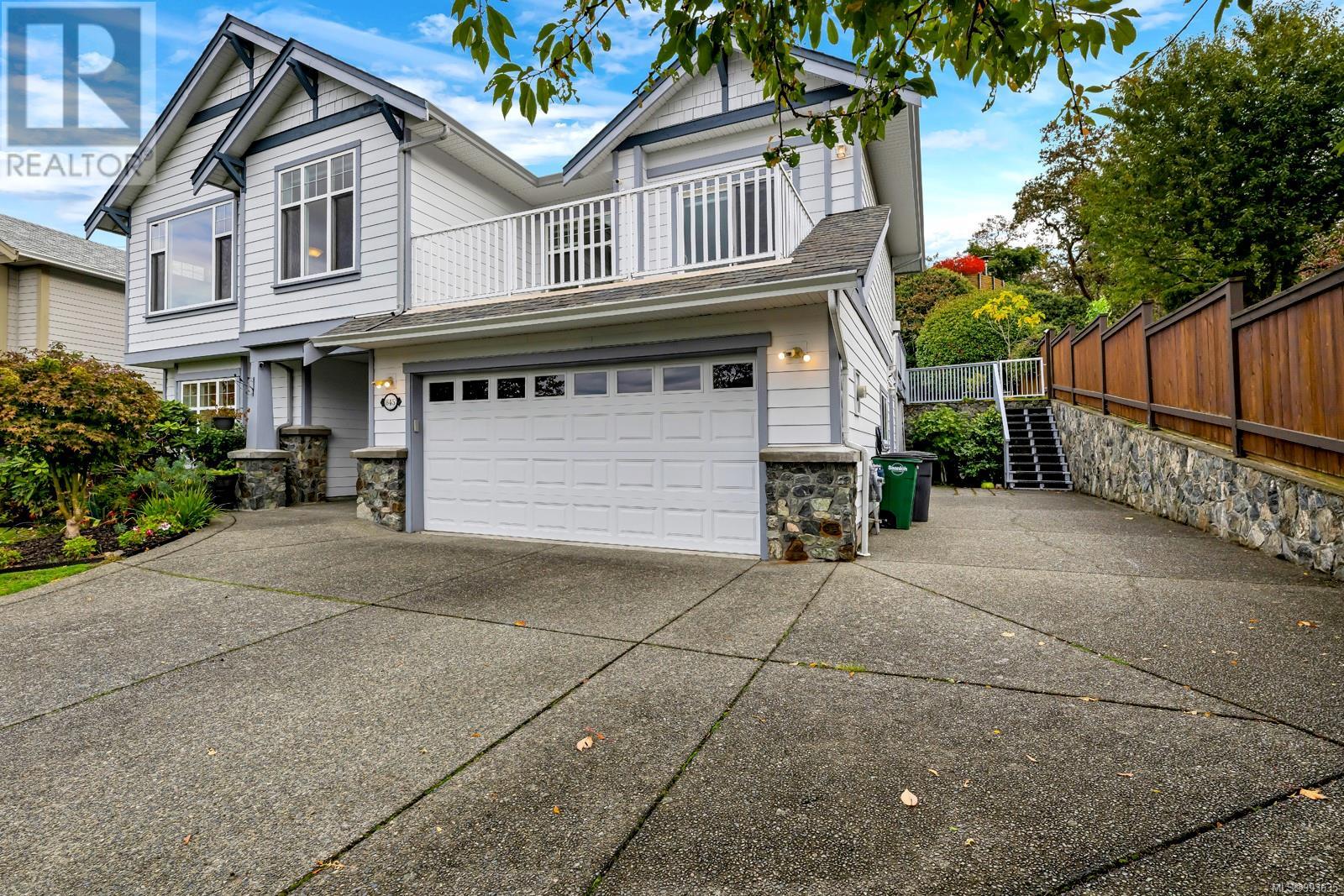 Property at 845 Rogers Way image 4