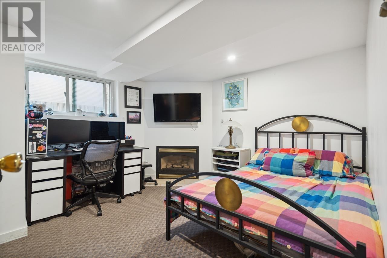 7915 Goodlad Street, Burnaby, British Columbia  V5E 2H8 - Photo 15 - R2962720