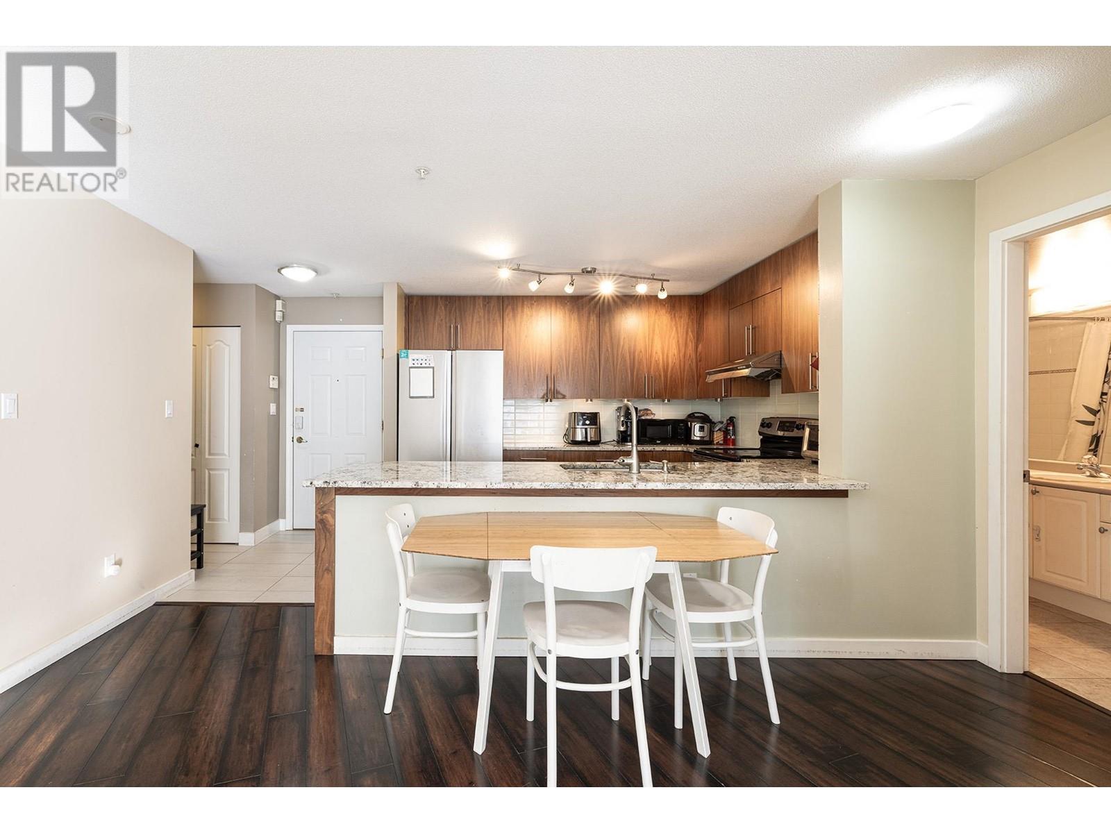 219 5880 Dover Crescent, Richmond, British Columbia  V7C 5P5 - Photo 3 - R2983492