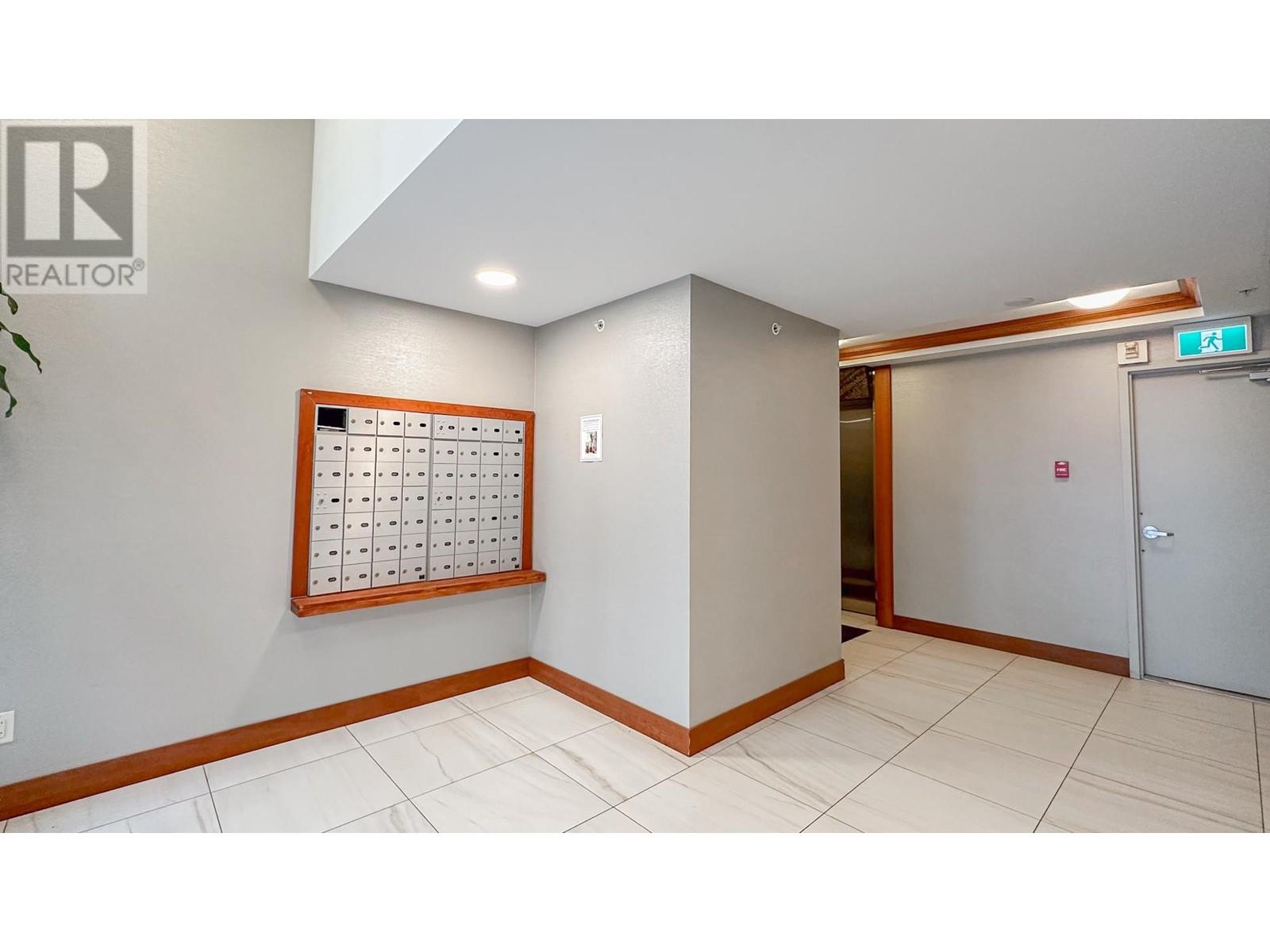 701 1318 Homer Street, Vancouver, British Columbia  V6B 6A7 - Photo 4 - R2983245