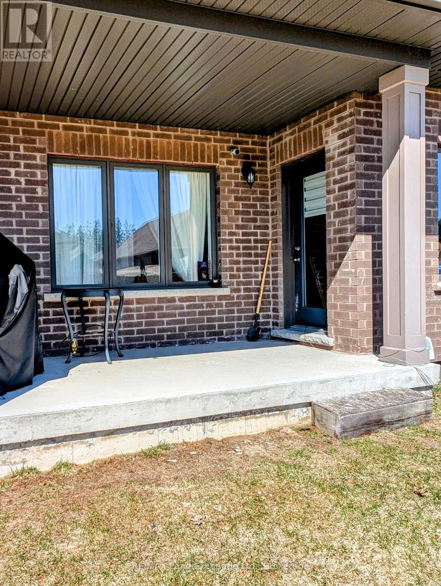 205 Jackson Street E, West Grey, Ontario  N0G 1R0 - Photo 30 - X12052890