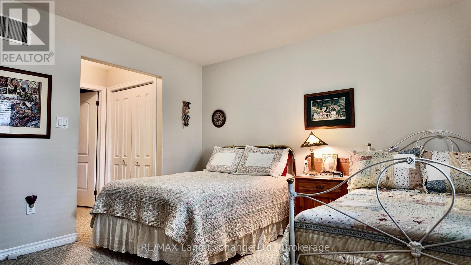 643 Pipers Court, Kincardine, Ontario  N2Z 0A1 - Photo 16 - X12055632