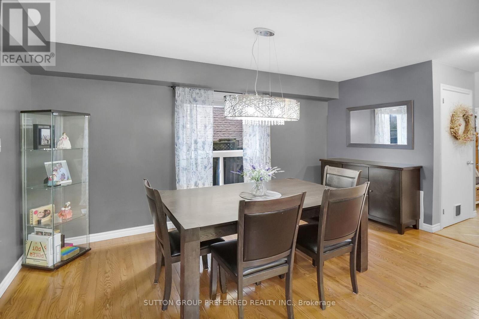 Photo 12 of 45 for 1136 Pleasantview Drive