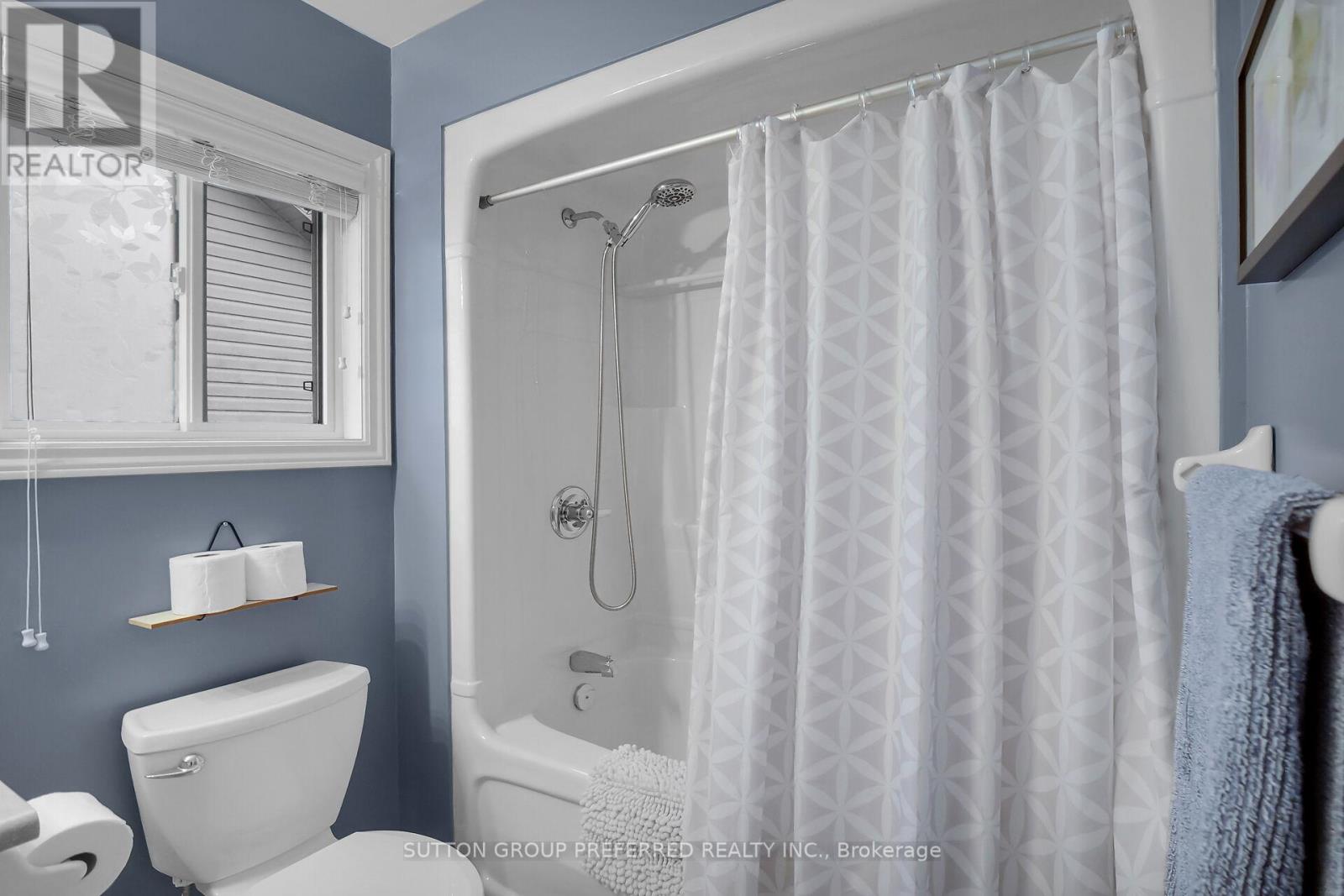 Photo 15 of 45 for 1136 Pleasantview Drive
