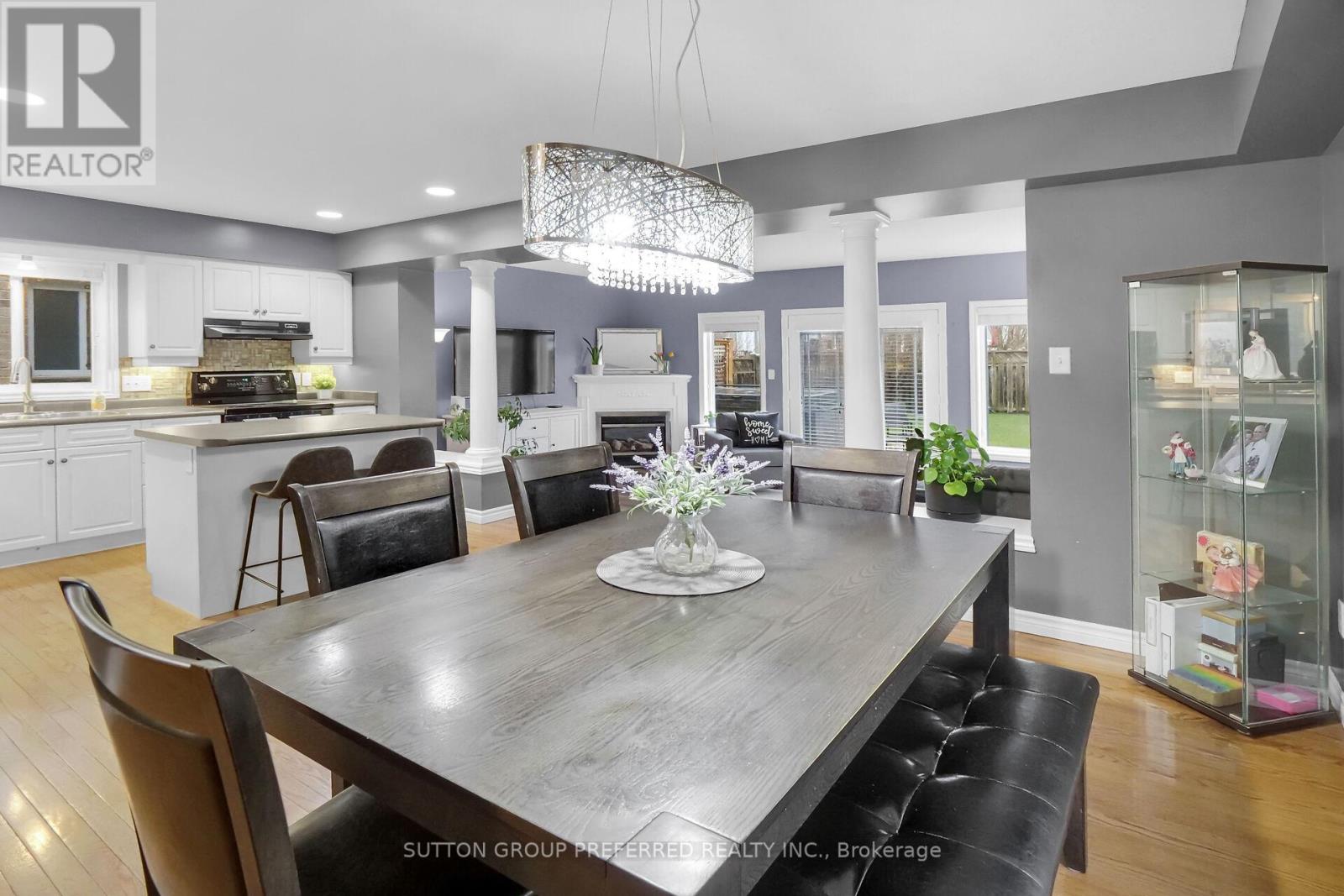 Photo 5 of 45 for 1136 Pleasantview Drive