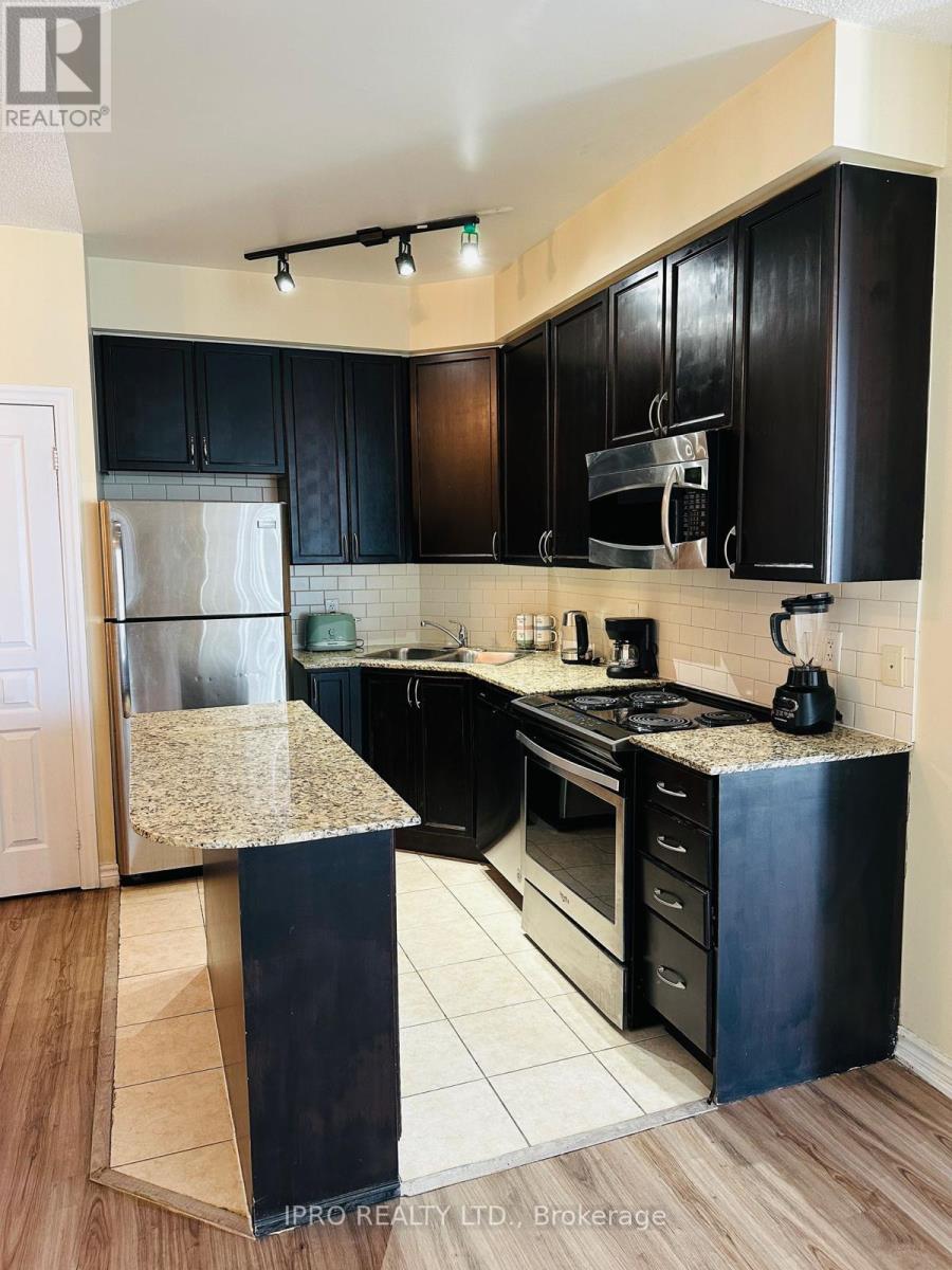 1508 - 225 Webb Drive, Mississauga, Ontario  L5B 4P2 - Photo 2 - W12051387