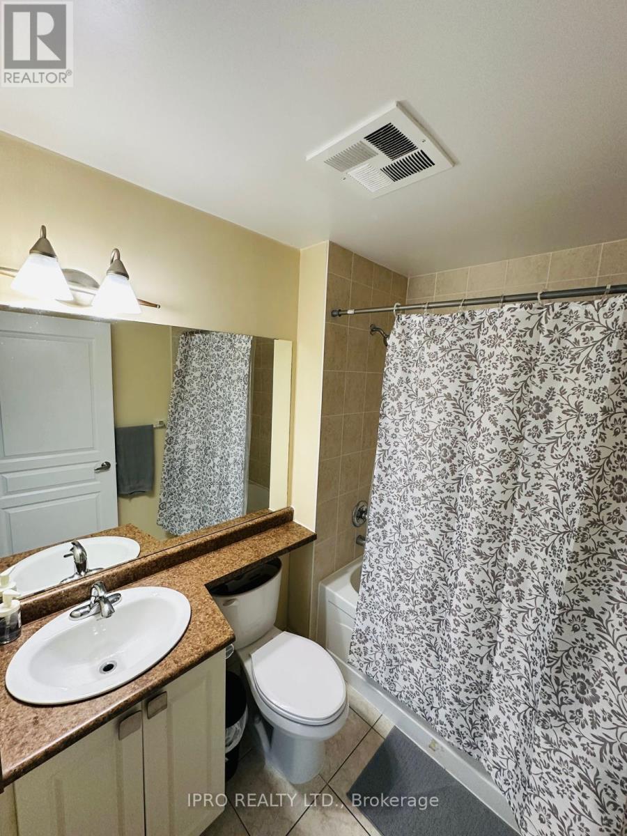 1508 - 225 Webb Drive, Mississauga, Ontario  L5B 4P2 - Photo 7 - W12051387