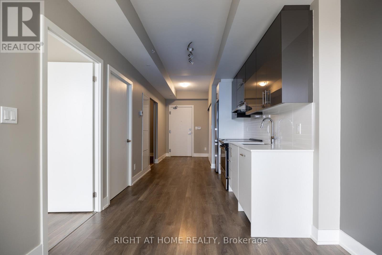 205 - 180 Fairview Mall Drive, Toronto (Don Valley Village), Ontario  M2J 0G4 - Photo 8 - C12055612