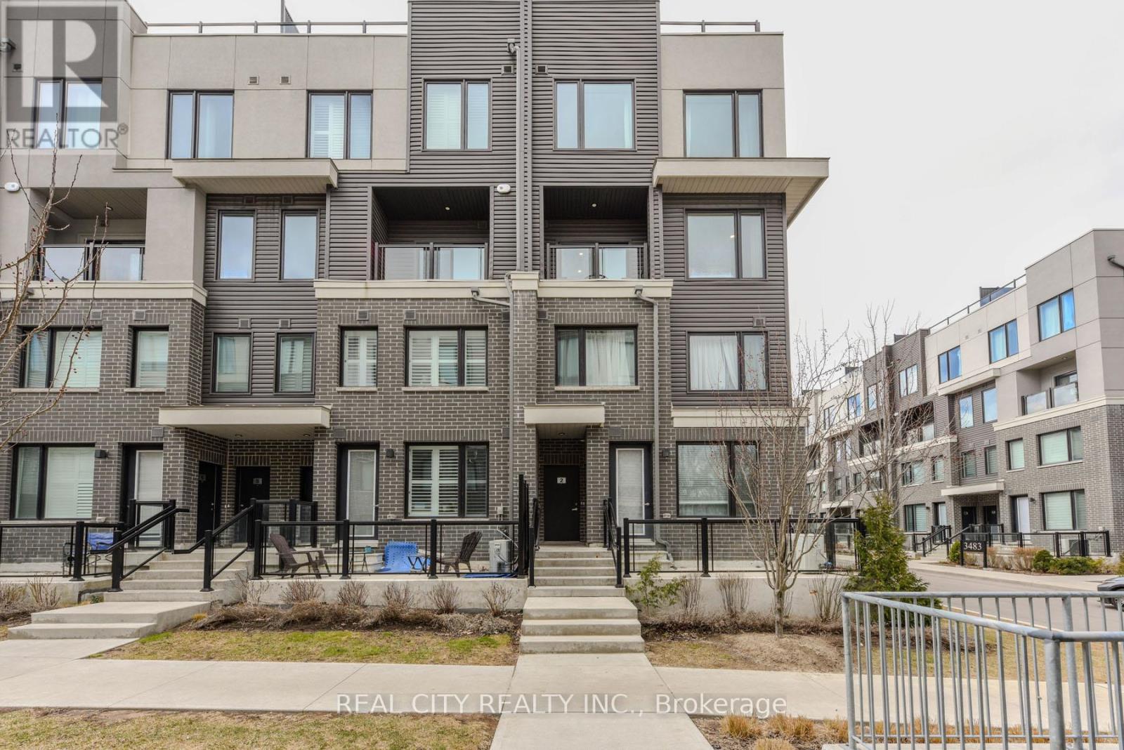 2 - 3476 Widdicombe Way, Mississauga, Ontario  L5L 0B8 - Photo 1 - W12055611