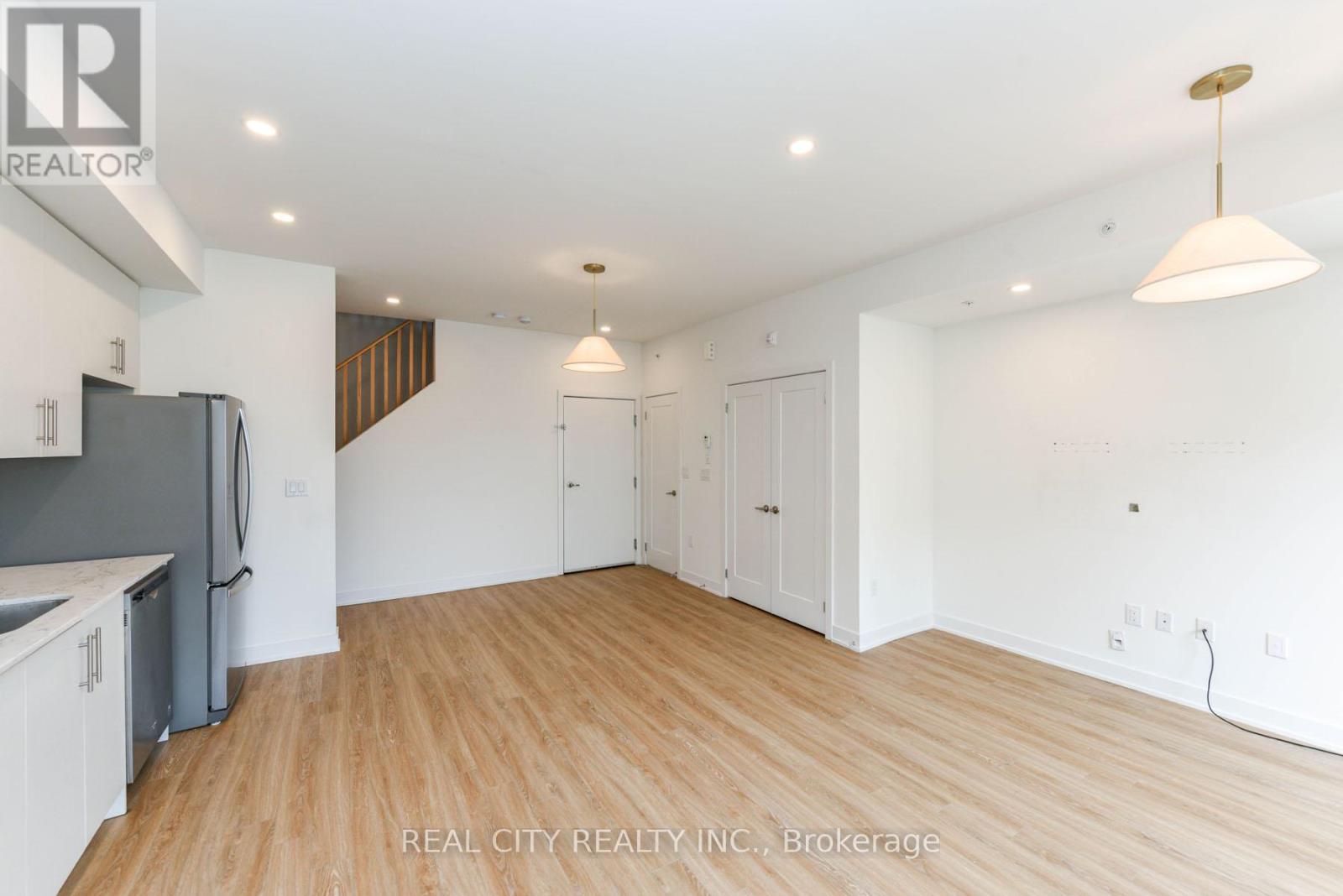 2 - 3476 Widdicombe Way, Mississauga, Ontario  L5L 0B8 - Photo 38 - W12055611