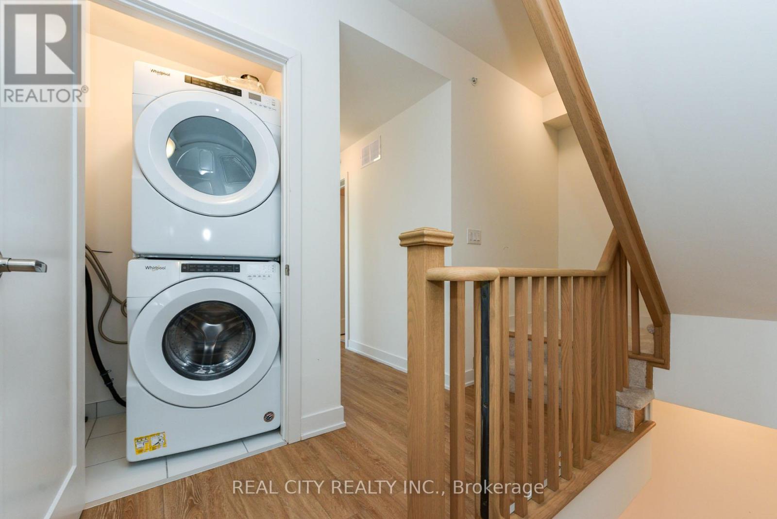 2 - 3476 Widdicombe Way, Mississauga, Ontario  L5L 0B8 - Photo 9 - W12055611
