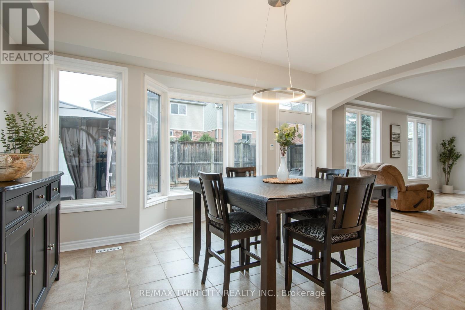 508 Topper Woods Crescent, Kitchener, Ontario  N2P 2Y4 - Photo 25 - X12055650