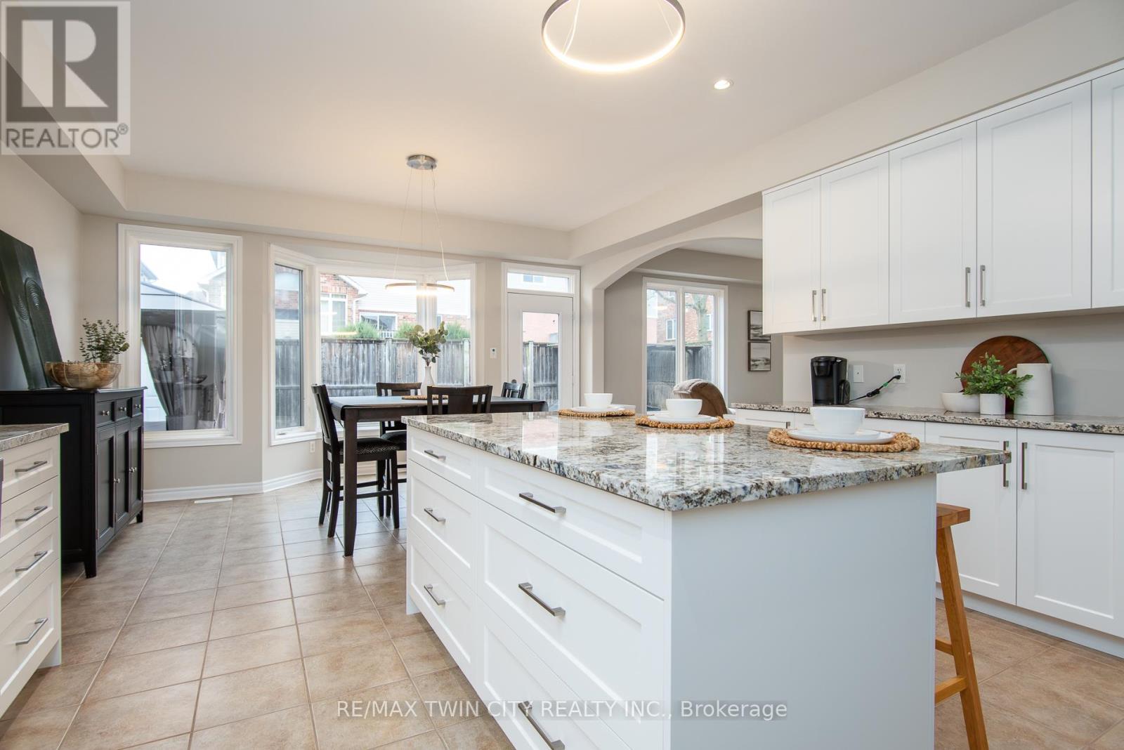 508 Topper Woods Crescent, Kitchener, Ontario  N2P 2Y4 - Photo 29 - X12055650