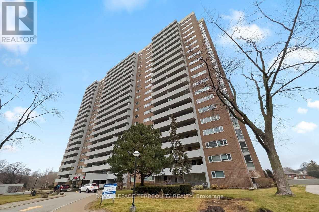 1501 - 270 Scarlett Road, Toronto (Rockcliffe-Smythe), Ontario  M6N 4X7 - Photo 2 - W12055626