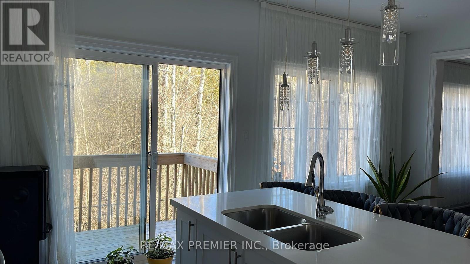 43 Crombie Street, Clarington, Ontario  L1C 4A1 - Photo 6 - E12055667