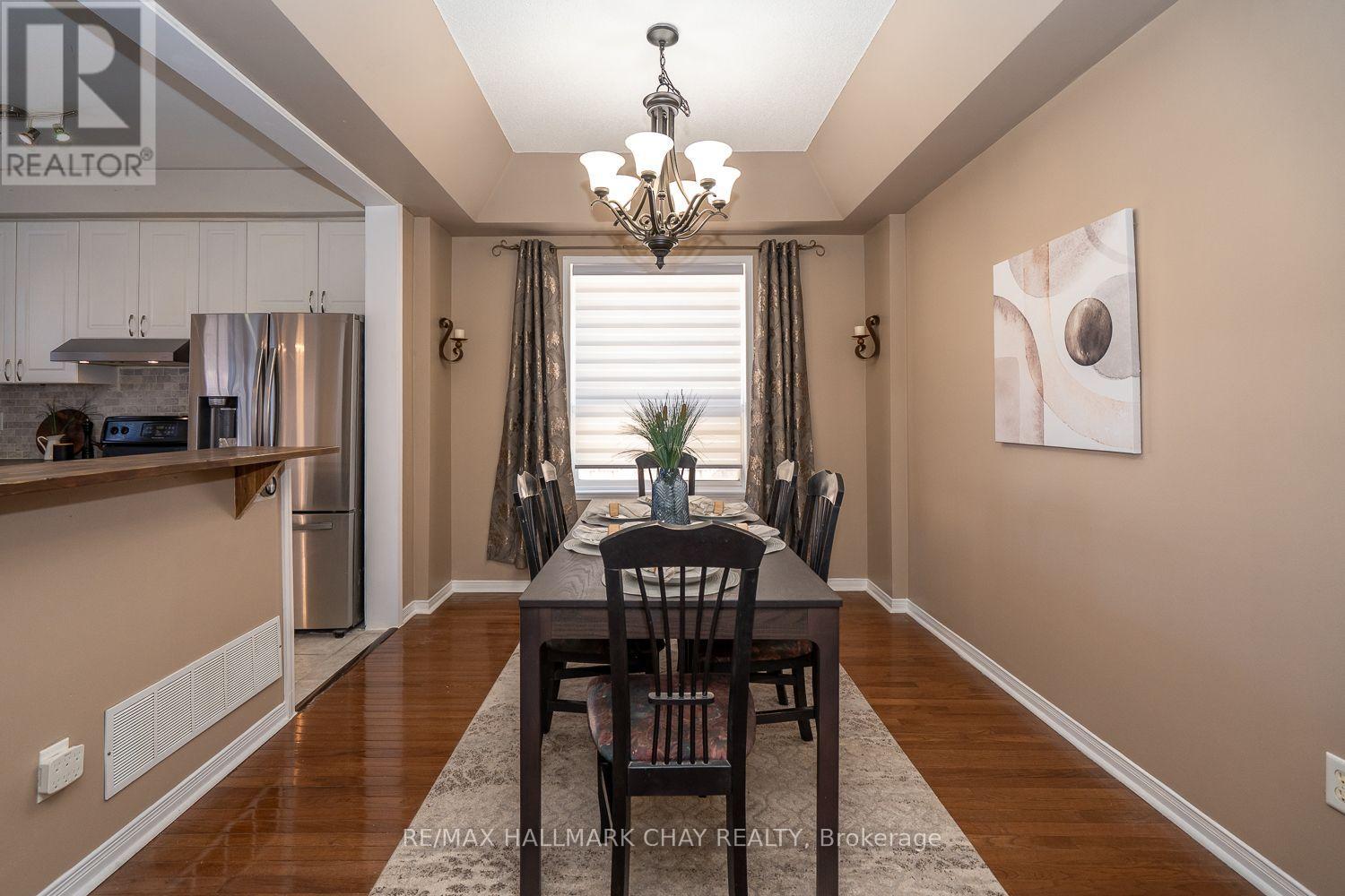 24 Bushberry Road, Brampton (Snelgrove), Ontario  L7A 1L3 - Photo 17 - W12055662