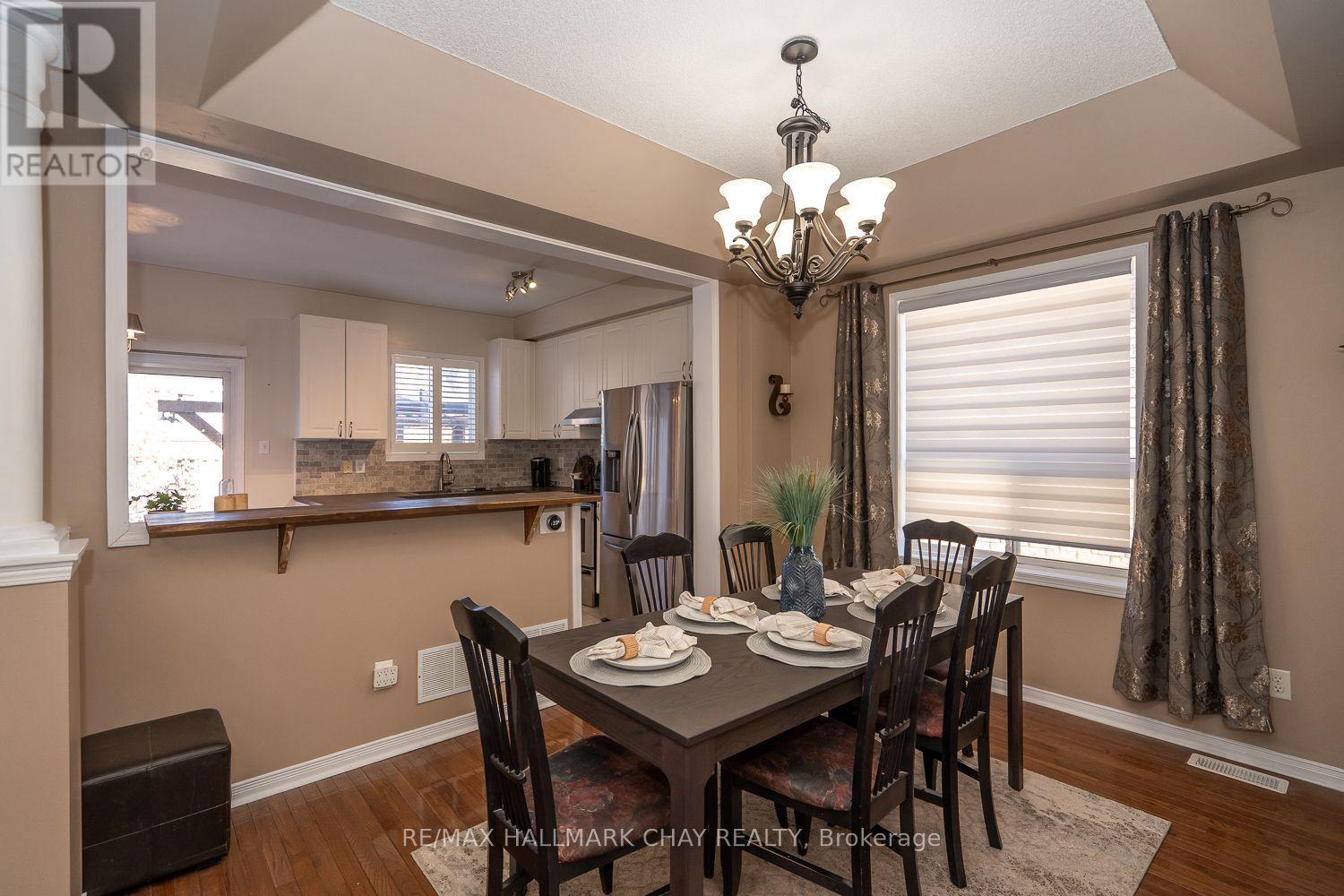 24 Bushberry Road, Brampton (Snelgrove), Ontario  L7A 1L3 - Photo 18 - W12055662