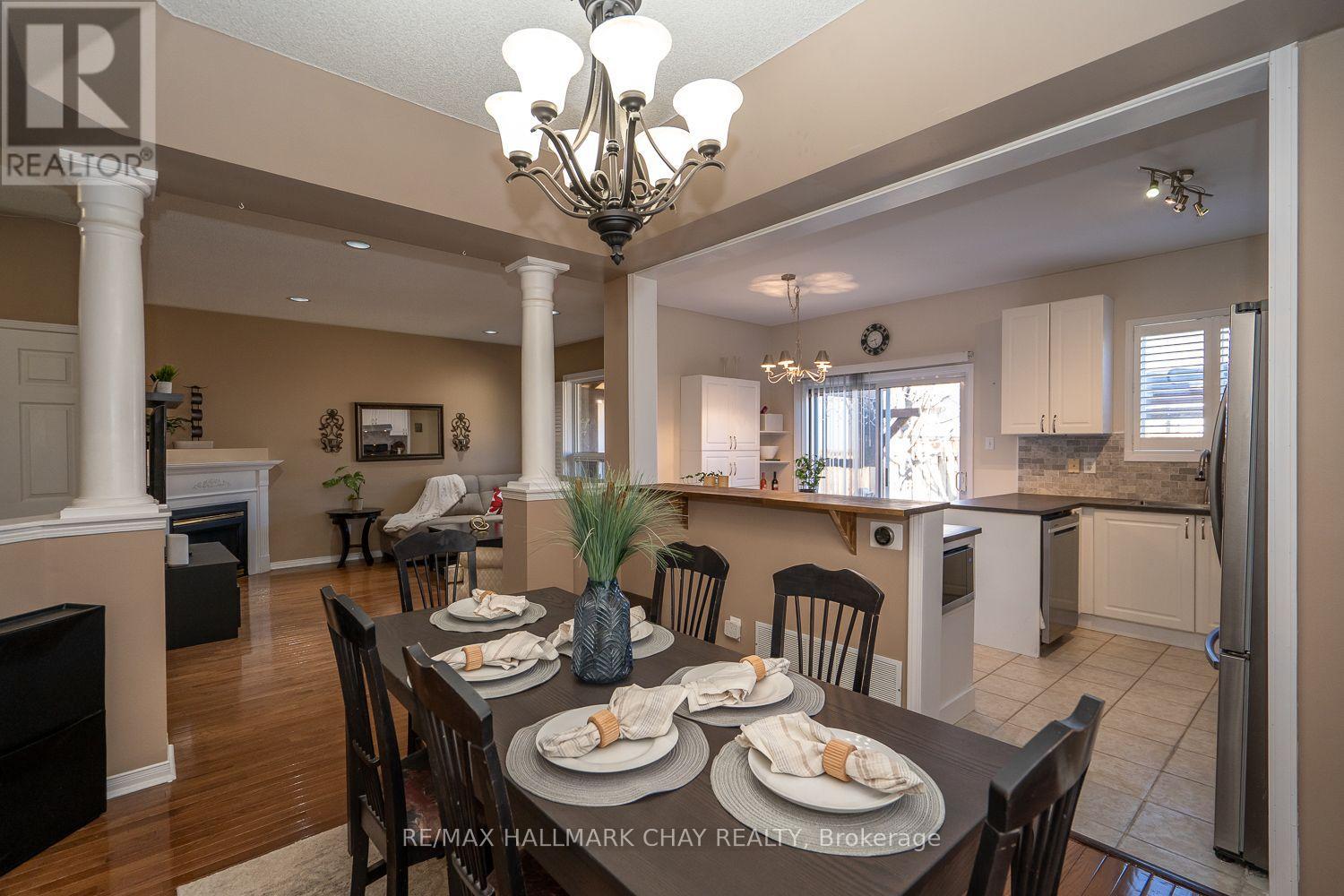24 Bushberry Road, Brampton (Snelgrove), Ontario  L7A 1L3 - Photo 19 - W12055662