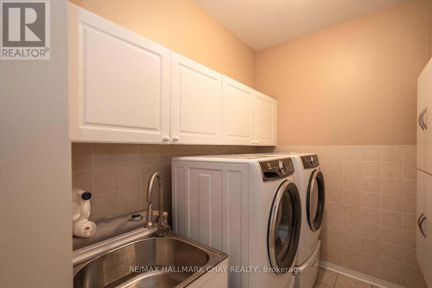 24 Bushberry Road, Brampton (Snelgrove), Ontario  L7A 1L3 - Photo 28 - W12055662