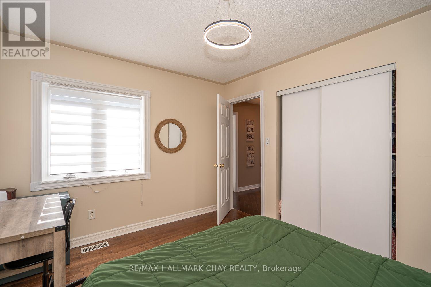 24 Bushberry Road, Brampton (Snelgrove), Ontario  L7A 1L3 - Photo 41 - W12055662